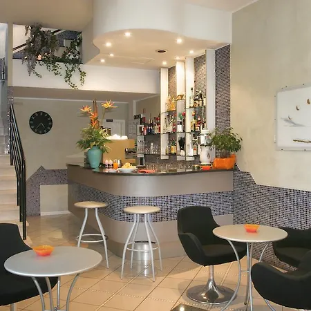 Hotel Rossi 2*